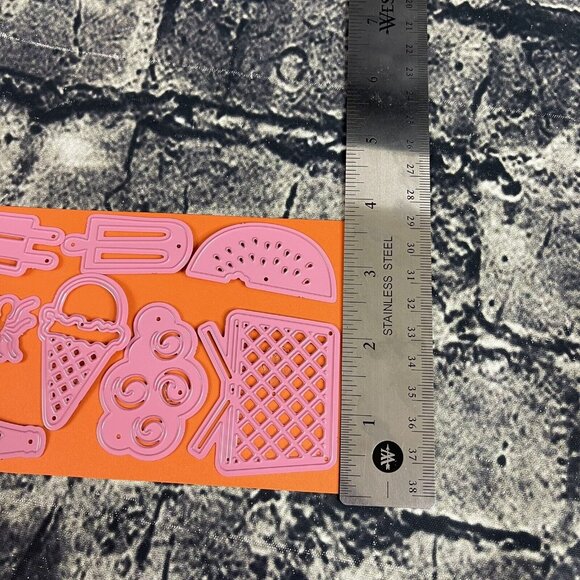 BoBunny SUMMER PICNIC 12839024 Die Cutting Dies 9PC - Picture 5 of 6